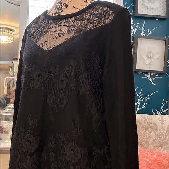 BEAUTIFUL, TIBI black sweater with sheer detail around the chest area. Size M - Picture 4 of 15